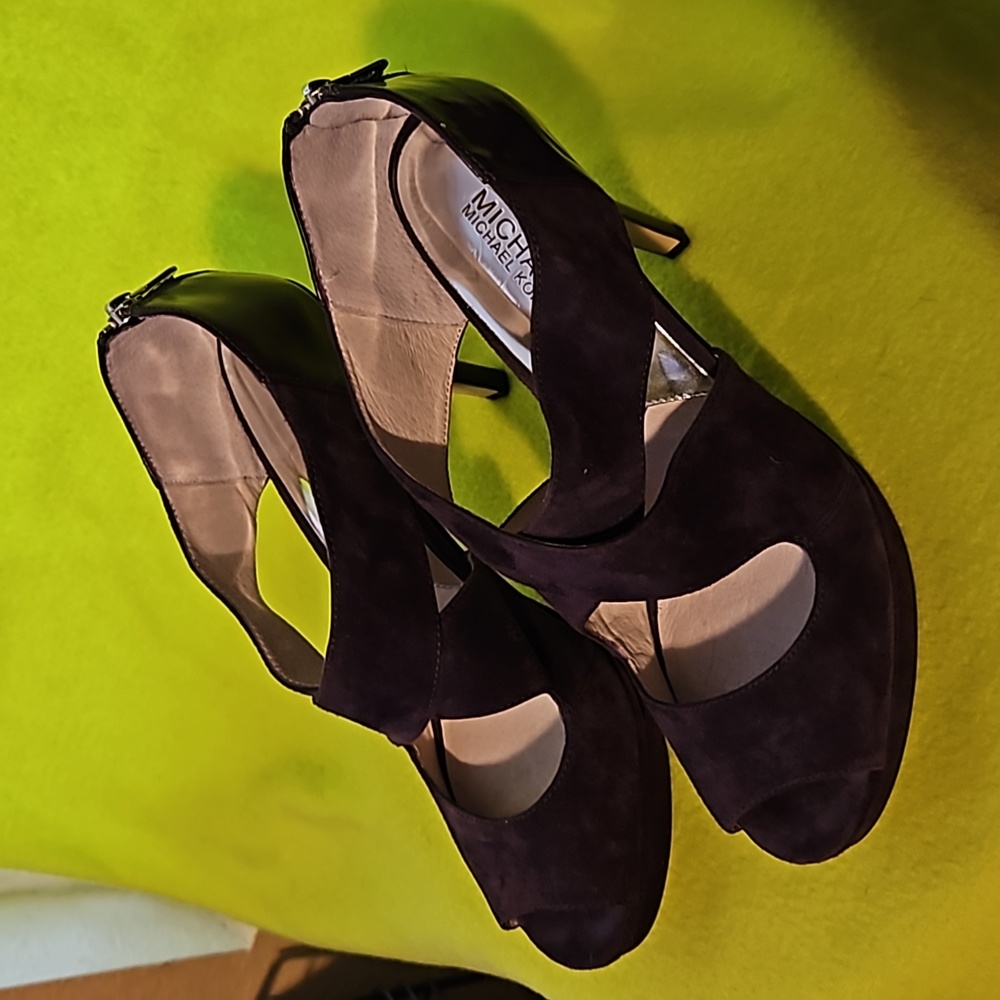 Michael Kors Purple Suede Pumps 11M